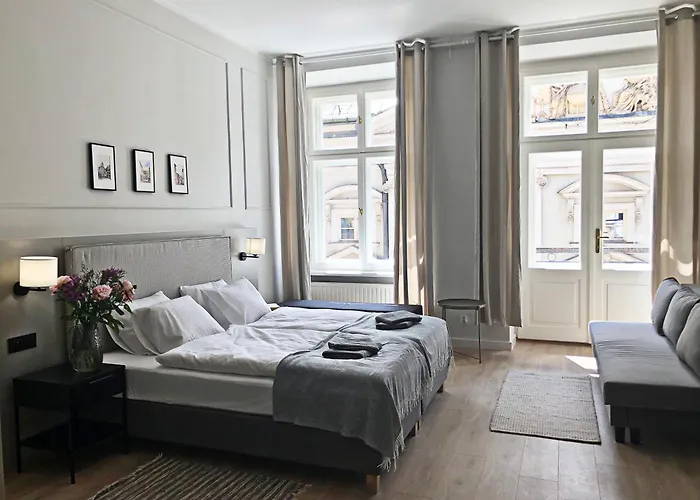 Aparthotel Anny 5 4*