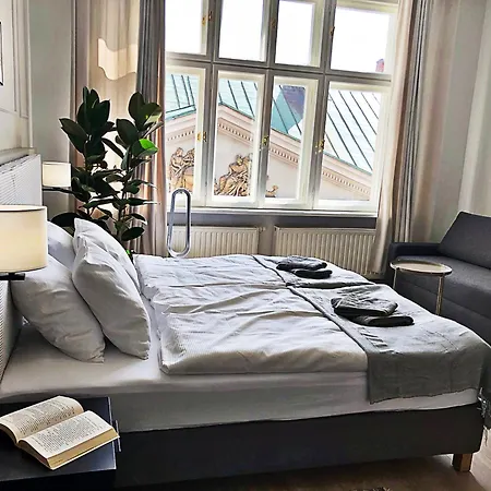 Anny 5 Aparthotel 4*