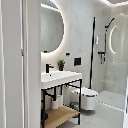 Aparthotel Anny 5 4*