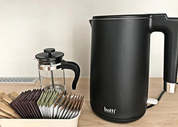 Anny 5 アパートホテル