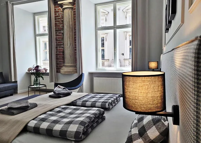 Anny 5 アパートホテル