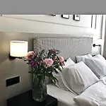 Aparthotel Anny 5