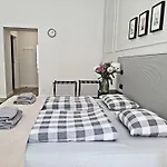 Apart-hotel Anny 5