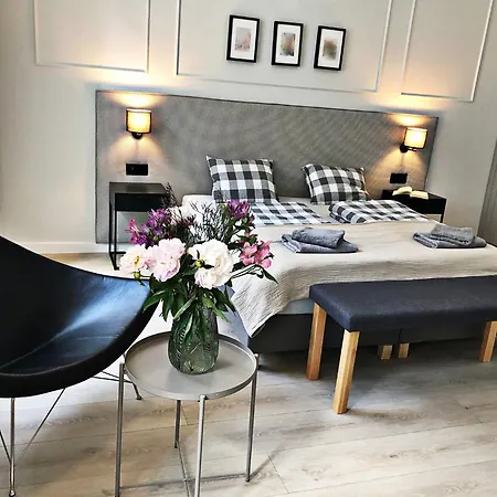 Апарт-отель Anny 5