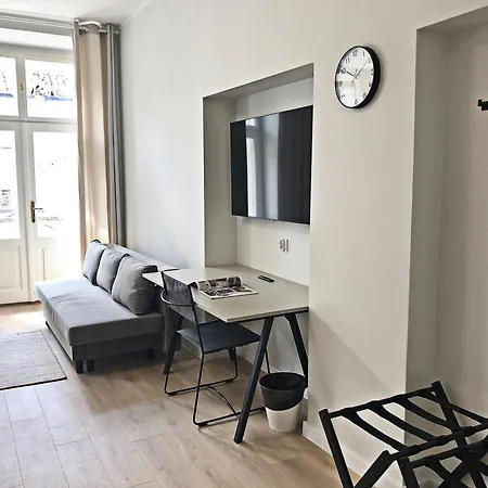 Апарт-отель Anny 5