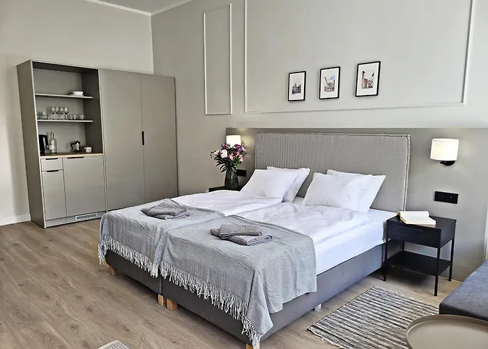 Anny 5 Aparthotel 4*